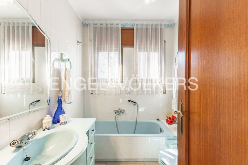 Foto 0a02e5ef-d930-4d6a-a602-380ff1125570. Casa amb calefacció aparcament piscina a Teià