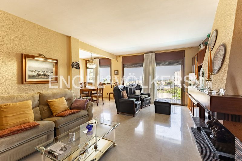 Foto 84bd8cbe-4f45-4589-a864-ba3a1d6a9cdf. Casa amb calefacció aparcament piscina a Teià