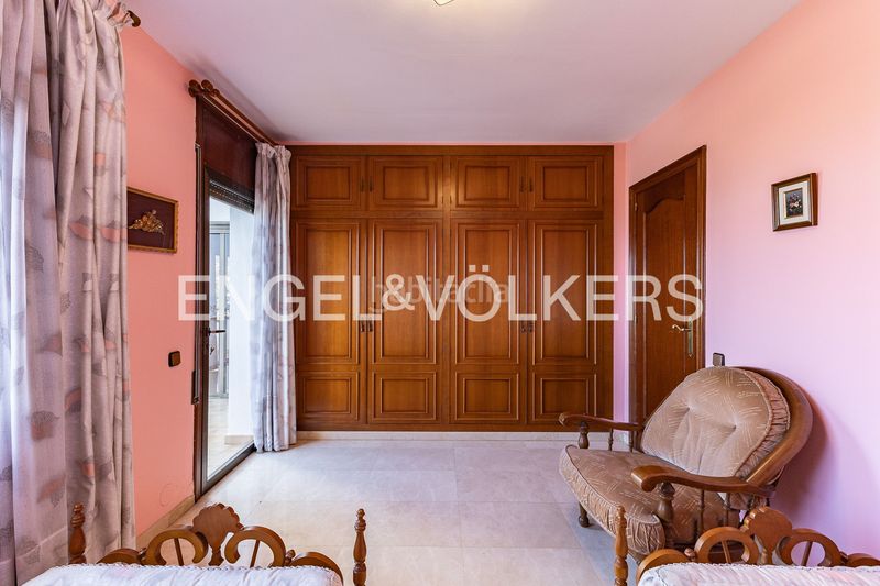Foto f895d8cc-7eb0-4edd-aedc-d52b31ae65ed. Casa amb calefacció aparcament piscina a Teià