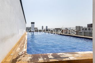Location Appartement à El Parc i la Llacuna del Poblenou. Exclusiva vivienda de 4 dormitorios en 22