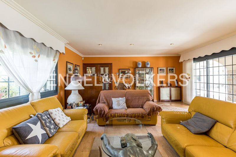 Foto ad9b1e9a-0b22-448c-aed9-2b27848c826a. Casa amb calefacció aparcament piscina a Mas Mel Calafell