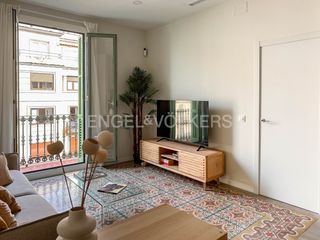 Rent Flat in Vila de Gràcia. Apartamento vacacional de diseño, en calle córcega, vila de gràc