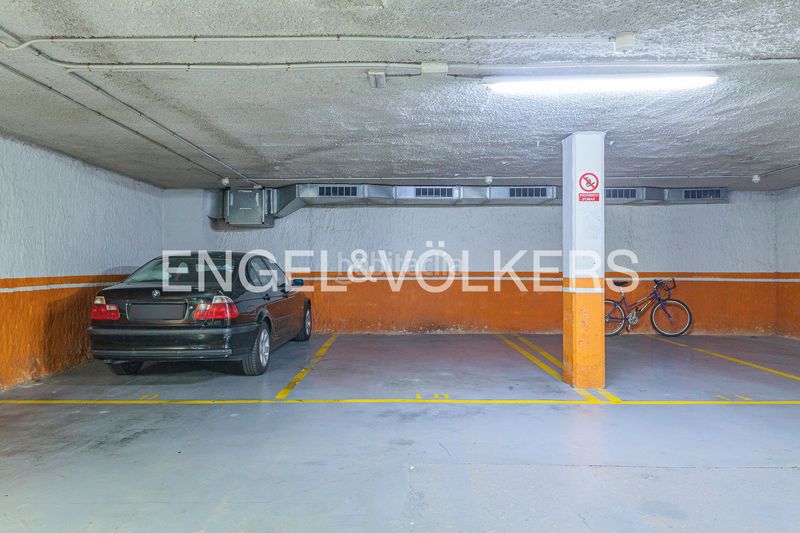 Foto f33bcfd3-0d63-429a-b793-1cd119fe7863. Pis amb calefacció aparcament a La Nova Esquerra de l´Eixample Barcelona