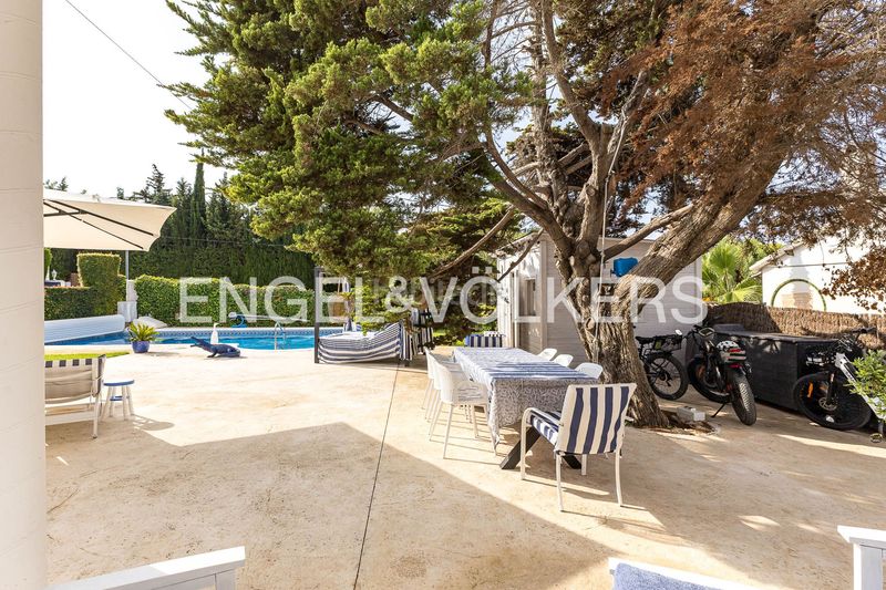 Foto f1f63427-aac6-4c93-9d12-f15c4eb6e41e. Casa amb calefacció piscina a Roda de Barà