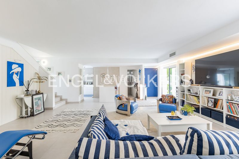 Foto f66666e9-d8b2-4cf8-88f2-da9dfa3e373a. Casa amb calefacció piscina a Roda de Barà