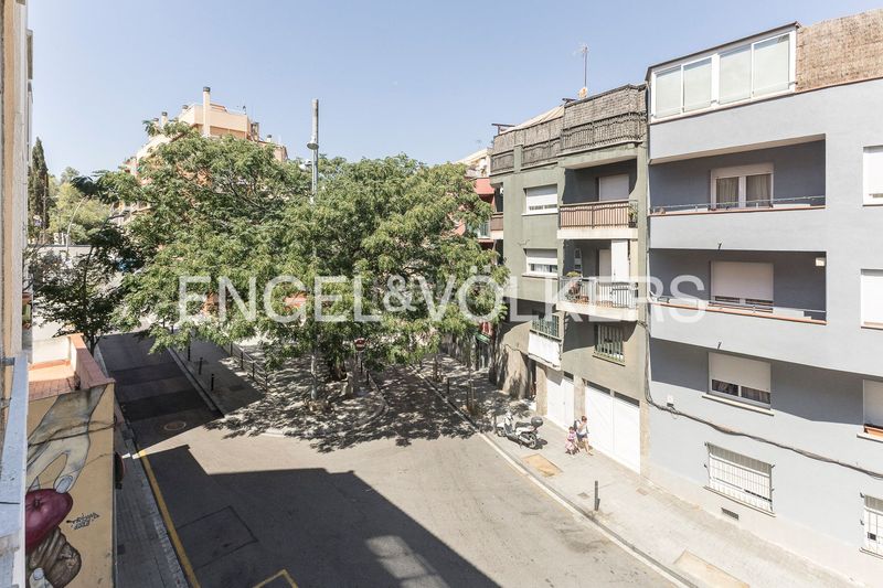 Foto b2c0a07e-44f8-4e6c-93eb-08f226a89e4c. Pis amb calefacció a La Teixonera Barcelona