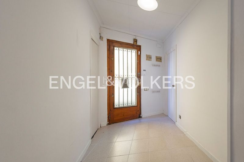 Foto 454d1c22-c595-4c3d-9852-f1c84c4c1e9a. Haus mit heizung in Santa Coloma de Cervelló