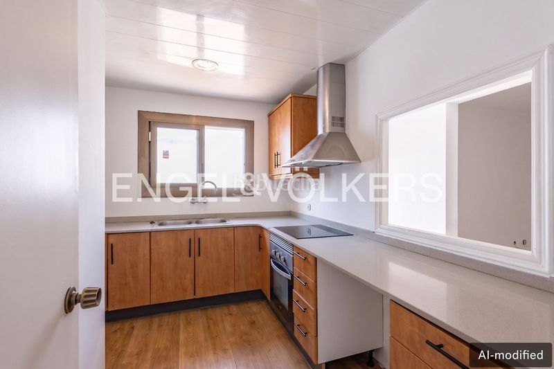 Foto 471af3c5-972d-4069-90fb-9206e7d1884d. Haus mit heizung in Santa Coloma de Cervelló