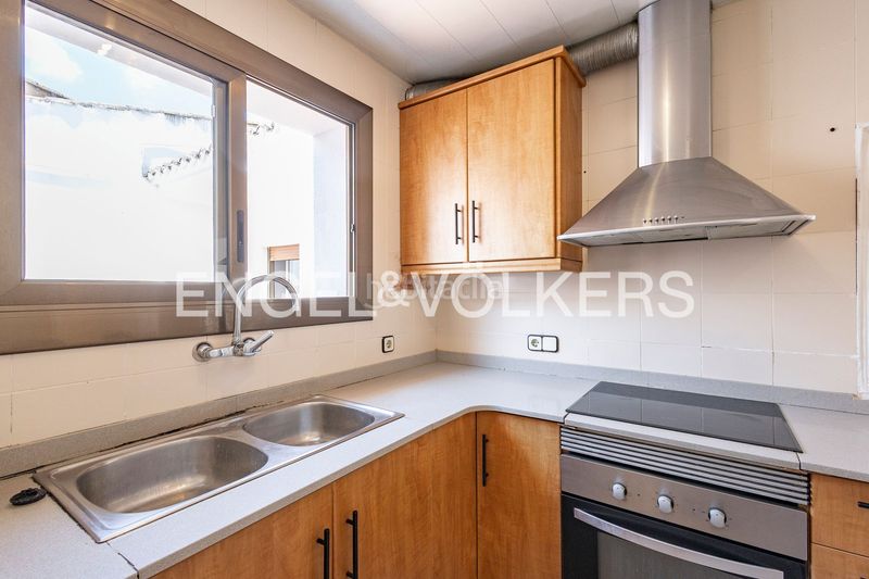 Foto 6e9cd3f0-ad6b-4970-b134-4737034fcd9f. Haus mit heizung in Santa Coloma de Cervelló