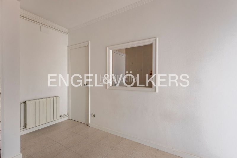 Foto 946969dd-14da-424a-92d3-8ca3b1e7dba1. Haus mit heizung in Santa Coloma de Cervelló