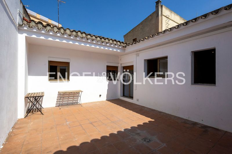 Foto ab0ef461-2fd2-4180-ae47-a5796dc87f41. Haus mit heizung in Santa Coloma de Cervelló