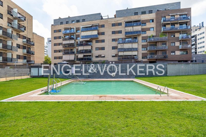 Foto 384a4dd4-8276-4929-93e9-fb315c234e0d. Pis amb calefacció aparcament piscina a Can Llong Sabadell