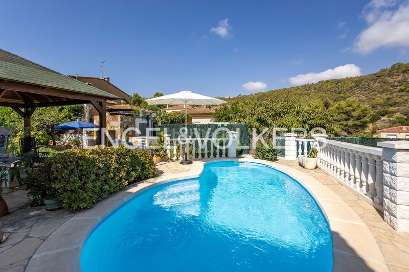 Foto 633de71d-6712-4fd1-8604-8d9f2b1a0824. Casa amb calefacció aparcament piscina a Mas Borràs-Coto del Rey Vendrell (El)