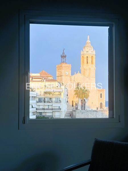 Foto 074eecc3-99b1-46fa-b30f-9f71219d3d95. Pis amb calefacció a Centre Sitges