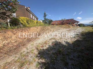 Residential Plot in Llinars del Vallès. Exclusiva parcela residencial con vistas panorámicas en llinars