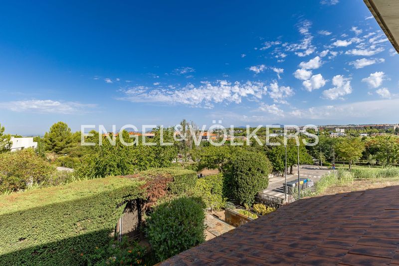 Foto e6da72d5-1b69-4c2a-81a3-48693848c121. Casa excepcional casa en el Arxiu de sant cugat en Sant Cugat del Vallès