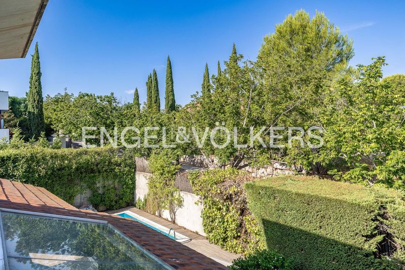 Foto f9d96c14-55ab-4c37-b85e-672159d8eb33. Casa excepcional casa en el Arxiu de sant cugat en Sant Cugat del Vallès