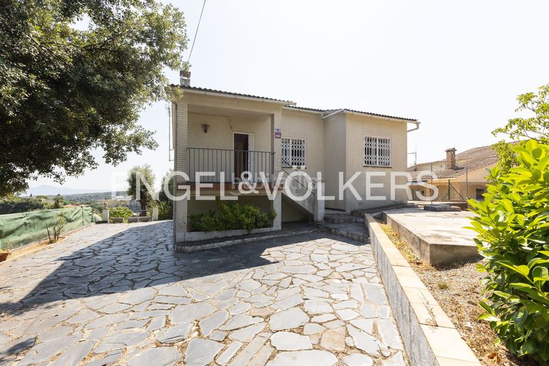 Foto 1a0b5eb0-eea9-4e72-b6ef-76277228737d. Casa amb calefacció a Cànoves i Samalús