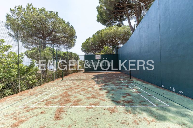 Foto cd7dcac3-eb6b-440a-b0df-b9255daf8f9e. Casa amb calefacció aparcament piscina a Cabrera de Mar