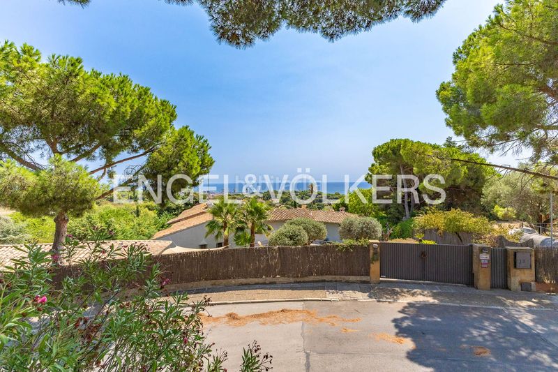 Foto d19ccdc3-20c4-4a14-9987-2048d98a90af. Casa amb calefacció aparcament piscina a Cabrera de Mar