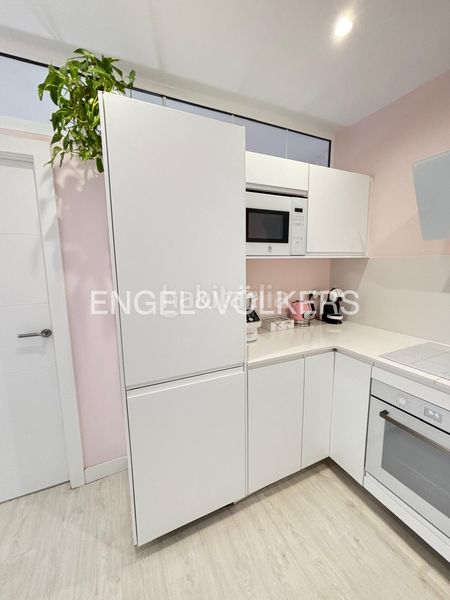 Foto a54ce39f-93e8-46fd-8b74-9fbf90029438. Pis amb calefacció aparcament a La Nova Esquerra de l´Eixample Barcelona