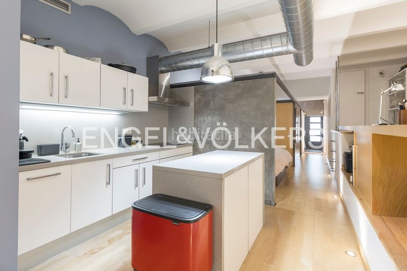 Foto 0d87e69d-8c05-428b-915b-9d808c854116. Loft amb calefacció a Guinardó Barcelona