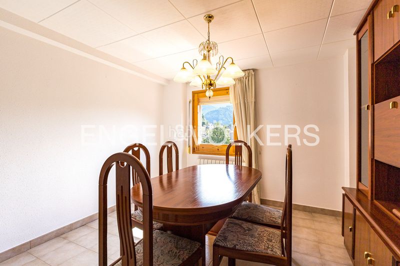 Foto 0a209548-a619-4131-8e35-1173f150b425. Casa amb calefacció a Cercs