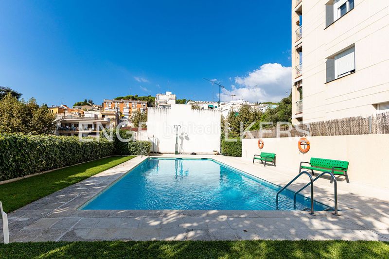 Foto 999a05c8-5a66-4a34-8400-50a0d9370c19. Pis amb calefacció aparcament piscina a Caldes d´Estrac