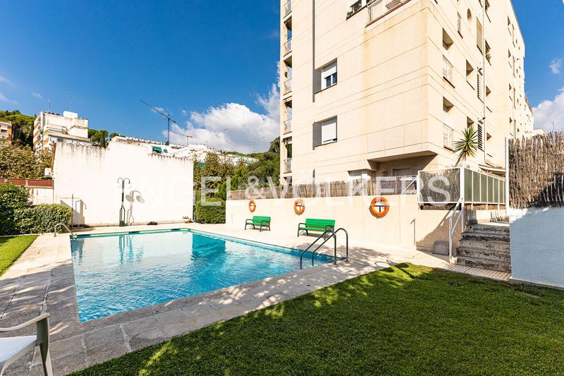 Foto edadd76e-df9d-4b8a-97ff-f860ac0dab55. Pis amb calefacció aparcament piscina a Caldes d´Estrac