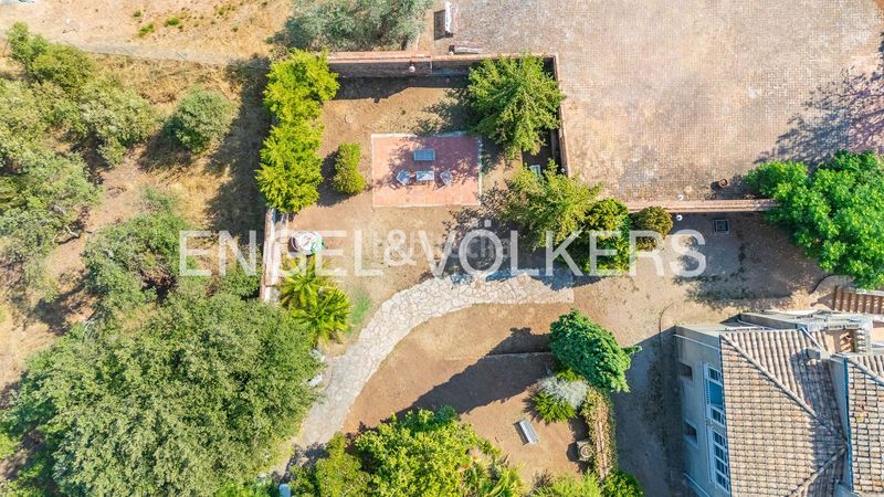 Foto a4596e85-1e2b-42b9-9dd0-c7418d682ca5. Xalet amb calefacció aparcament piscina a Sant Fruitós de Bages
