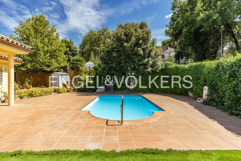 Foto f377009b-5064-4bd9-8f8b-a9cd9b01d44a. Casa amb calefacció aparcament piscina a Seva