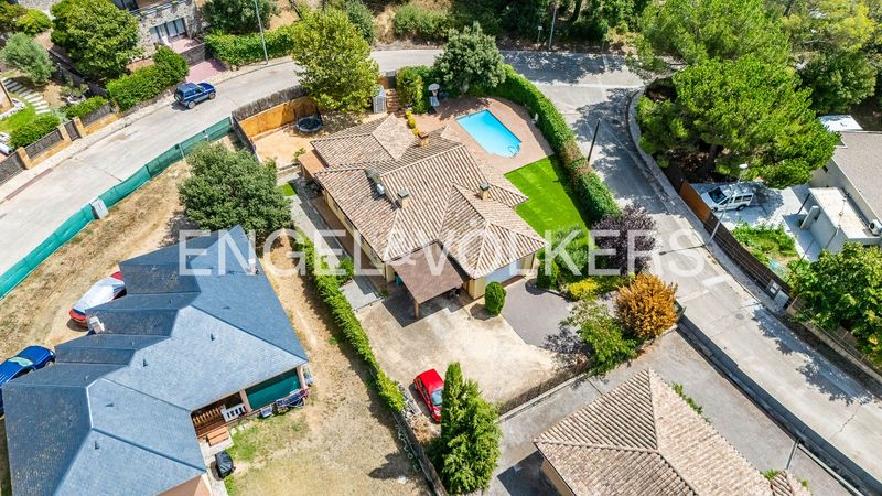 Foto fb534a87-448f-4380-a6aa-8a9f6d184a2a. Casa amb calefacció aparcament piscina a Seva