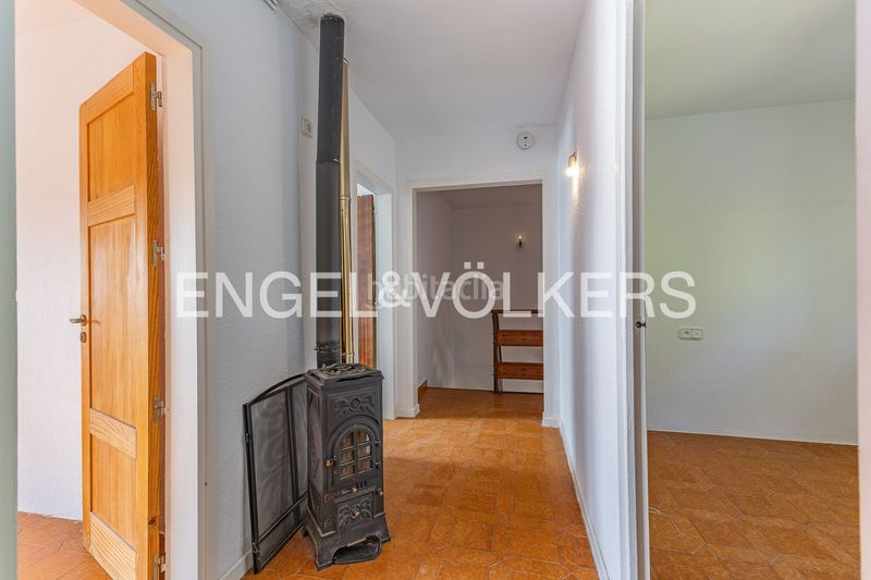 Foto b0c01f99-ff37-437f-a7a8-648b0c20b5be. Casa amb calefacció a Marganell