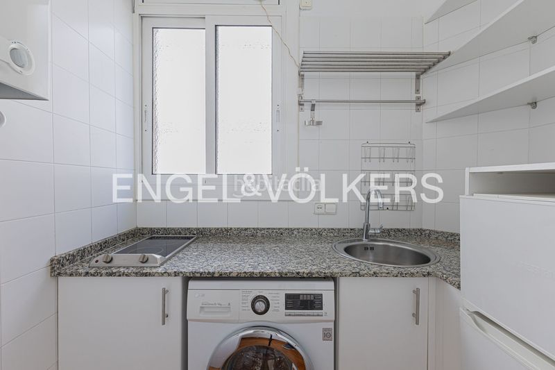Foto a1b7bb85-36c8-4c0e-aaf4-d353d7a2b8a1. Pis amb calefacció a Dreta de l´Eixample Barcelona