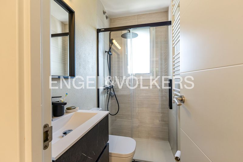 Foto 75ea5e65-ac6b-40cc-9a55-6859f1d4d0ce. Casa amb calefacció aparcament piscina a El Tancat-Mas d´en Gual Vendrell (El)