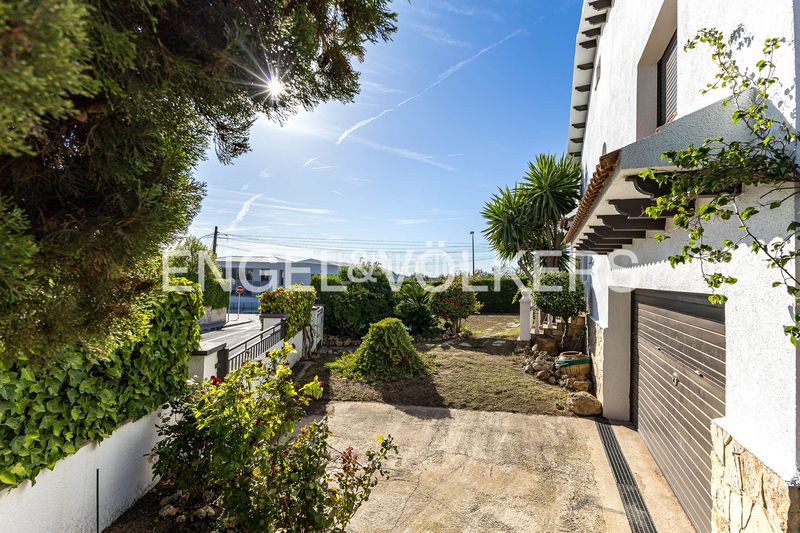 Foto 95d5cd92-62a6-4643-bd37-9665b2b08330. Casa amb calefacció aparcament piscina a El Tancat-Mas d´en Gual Vendrell (El)