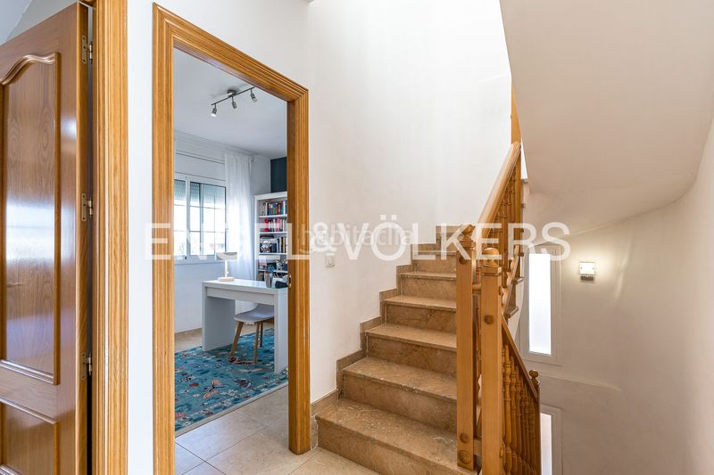 Foto 4aee6aa0-ff1d-4f24-94d7-f928943415dc. Casa adossada amb calefacció aparcament piscina a Altafulla