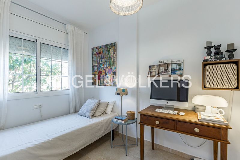 Foto aecb1b0f-9975-4282-8e46-dd18671950e0. Casa adossada amb calefacció aparcament piscina a Altafulla