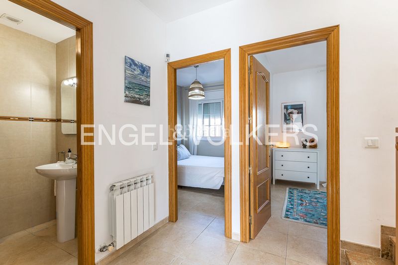 Foto e0d58fc9-e8e4-4c0b-9bf1-a914c72891a7. Casa adossada amb calefacció aparcament piscina a Altafulla