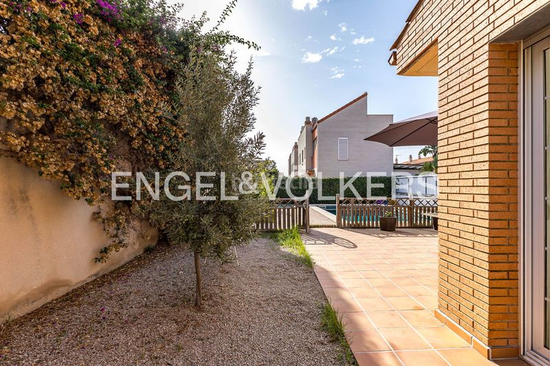 Foto ef6f54d6-0931-4a8a-9852-f622b64e876c. Casa adossada amb calefacció aparcament piscina a Altafulla