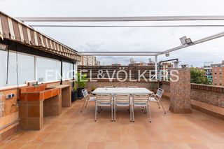 Piso  Carrer de la sèquia. Impecable piso con terraza en llefia