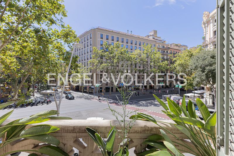 Foto 4e5bc945-bf38-4cbc-9e85-8fe26af79857. Pis amb calefacció piscina a Dreta de l´Eixample Barcelona