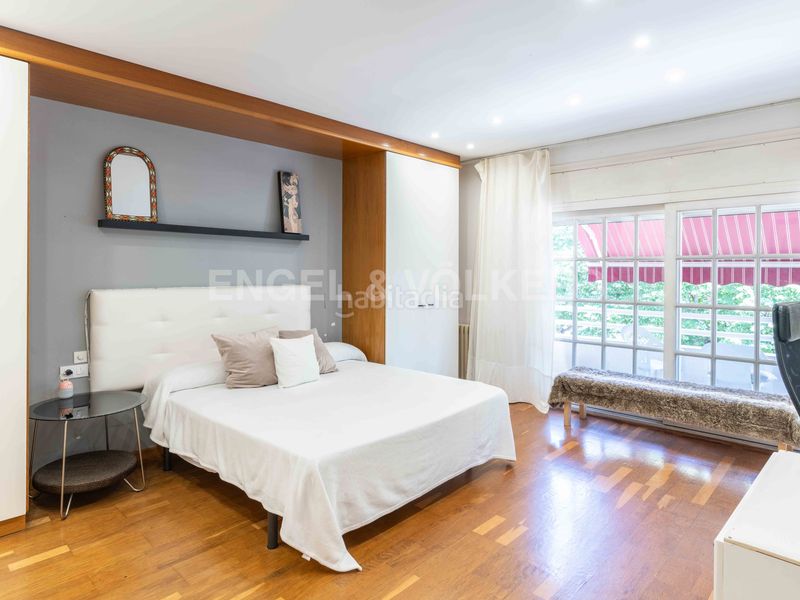 Foto 3d25a9b6-9165-43b7-bb5d-bdab22ce52bf. Casa amb calefacció aparcament piscina a Centre Pineda de Mar