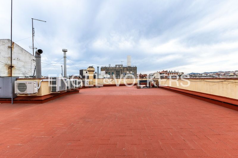 Foto a1bd076c-58bc-4c62-b549-cc2d65967a0f. Pis amb calefacció a Navas Barcelona