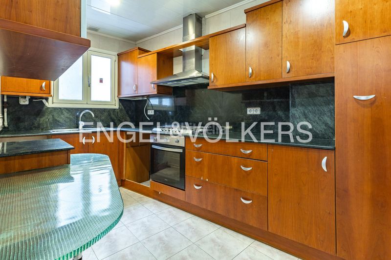Foto a8b4d83c-3a4b-4e6c-b5a6-69f42d433700. Pis amb calefacció a Navas Barcelona
