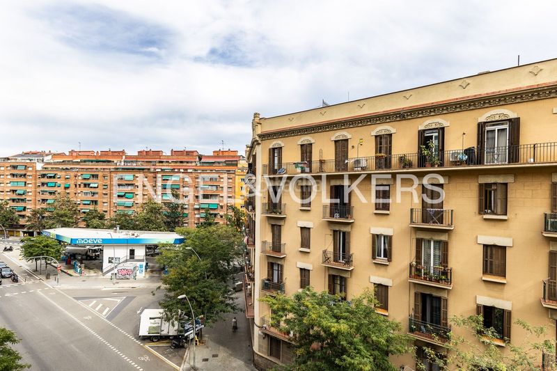 Foto b9ea468f-9b37-4b5d-bcc4-b53c94a78e61. Pis amb calefacció a Navas Barcelona