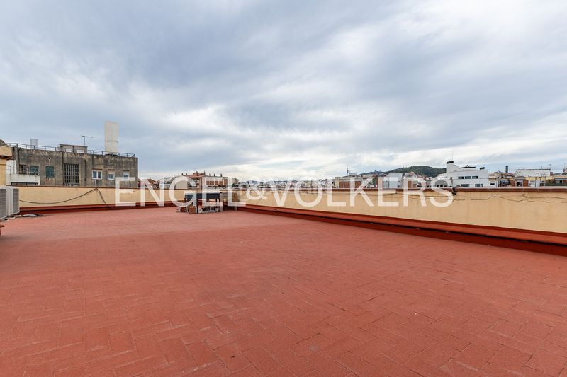 Foto ffd2d901-5b0d-45a3-bf49-b51f133e0987. Pis amb calefacció a Navas Barcelona