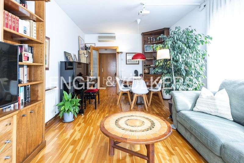 Foto d7cd9ef4-b3fe-467b-8b99-9fce1657e860. Pis amb calefacció aparcament a Centre Sabadell
