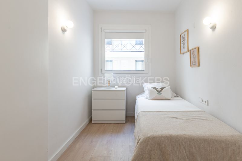 Foto 06c2ec99-a432-4592-9ca9-53ef5521e754. Alquiler piso magnífico piso reformado en primera línea de mar en Sitges