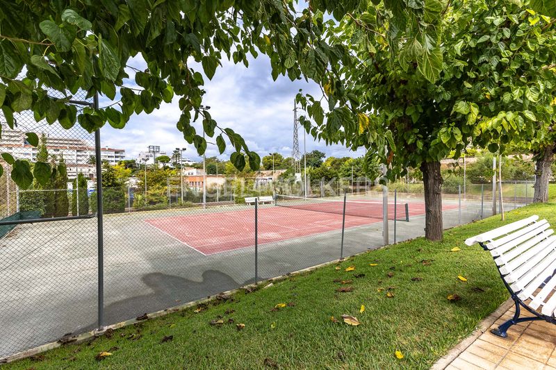 Foto f6234255-ab73-4d01-a246-71db42008954. Alquiler piso magnífico piso reformado en primera línea de mar en Sitges